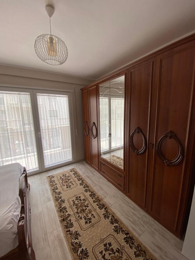 Apartment 2+1 Center Of Shkoder Luaran gambar